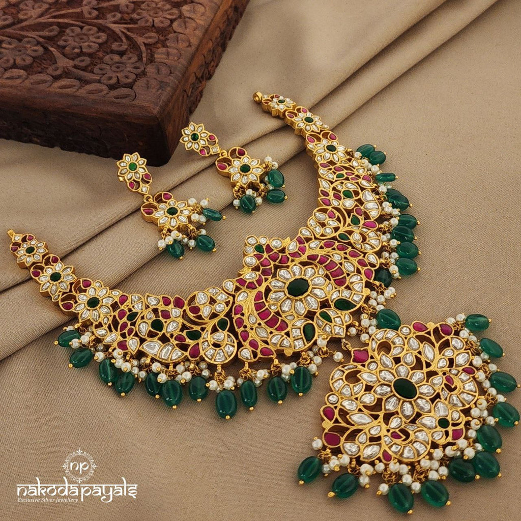 Fascinating Kundan Peacock Neckpiece With Earrings (Gn7190)