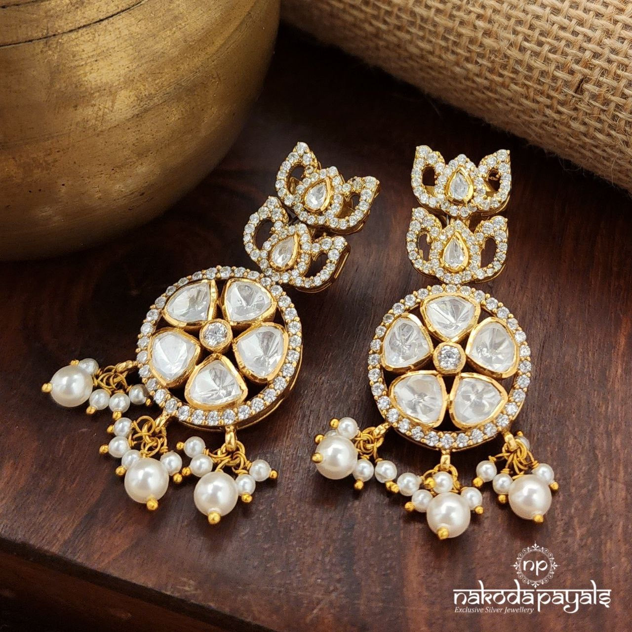 Sparkling White Moissanite Earrings (Ge9646)