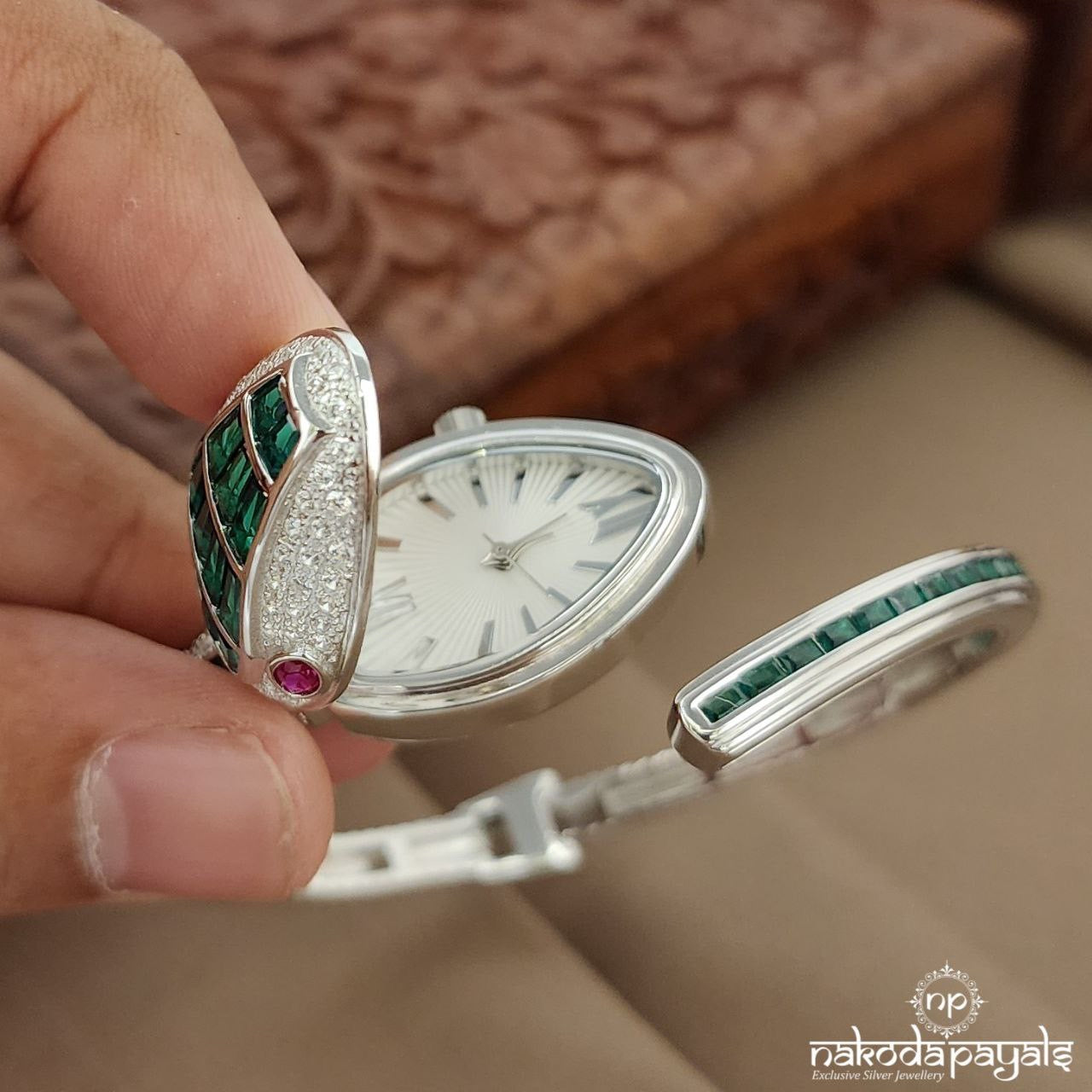 Green Enigma Bracelet Watch (W0252)