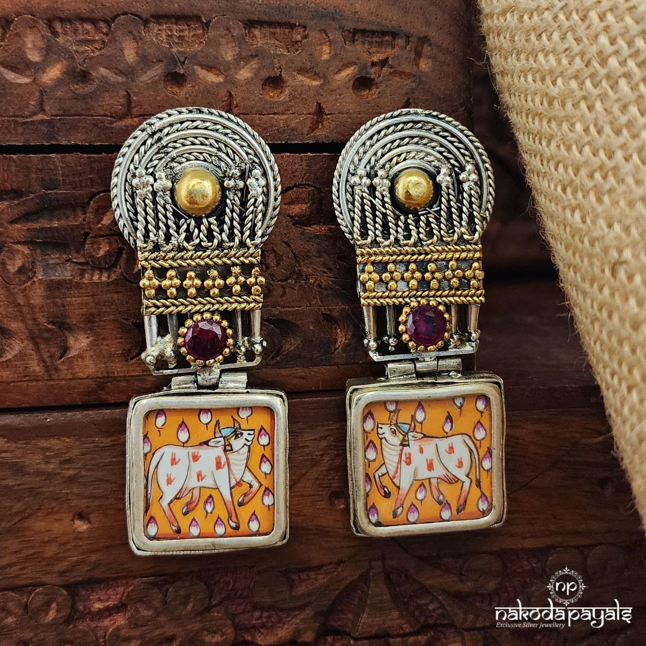 Elegant Square Drop Hand Painted Dual Tone Earrings (Dt1359)
