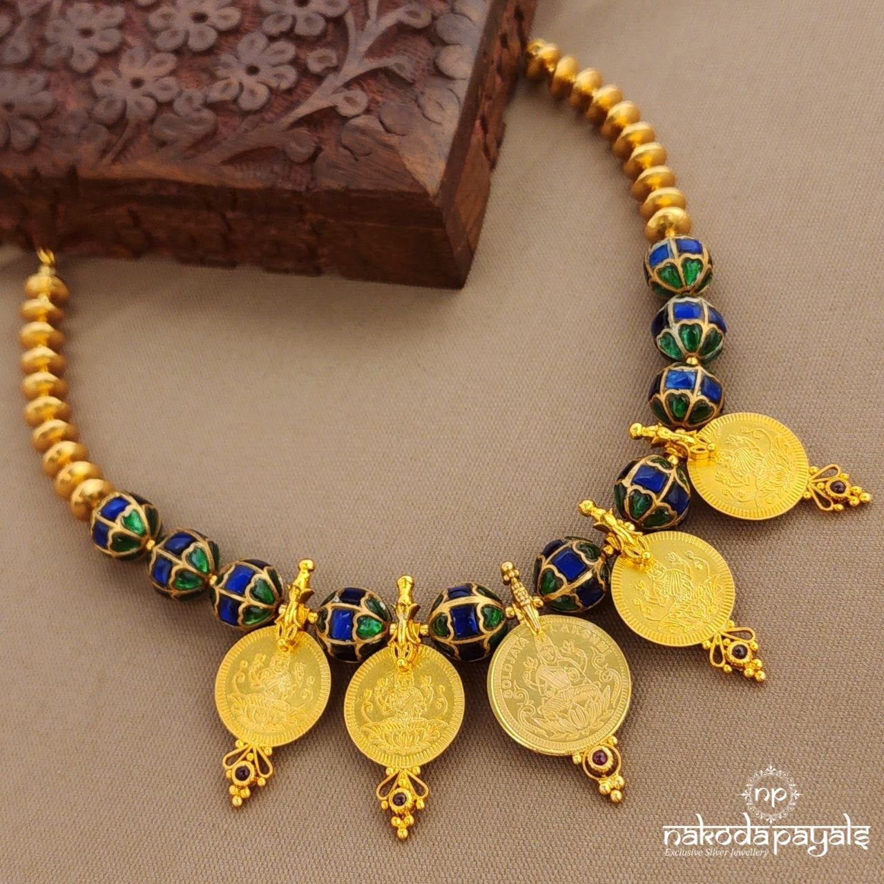 Royal Blue Color Coined Neckpiece (Gn9729)