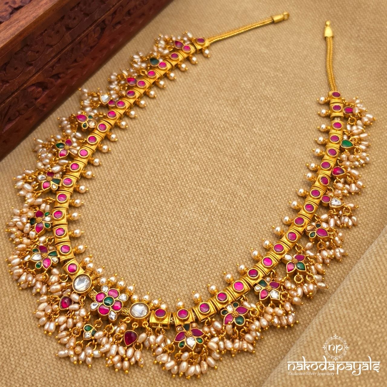 Floral Drops Kundan Neckpiece (Gn10514P)