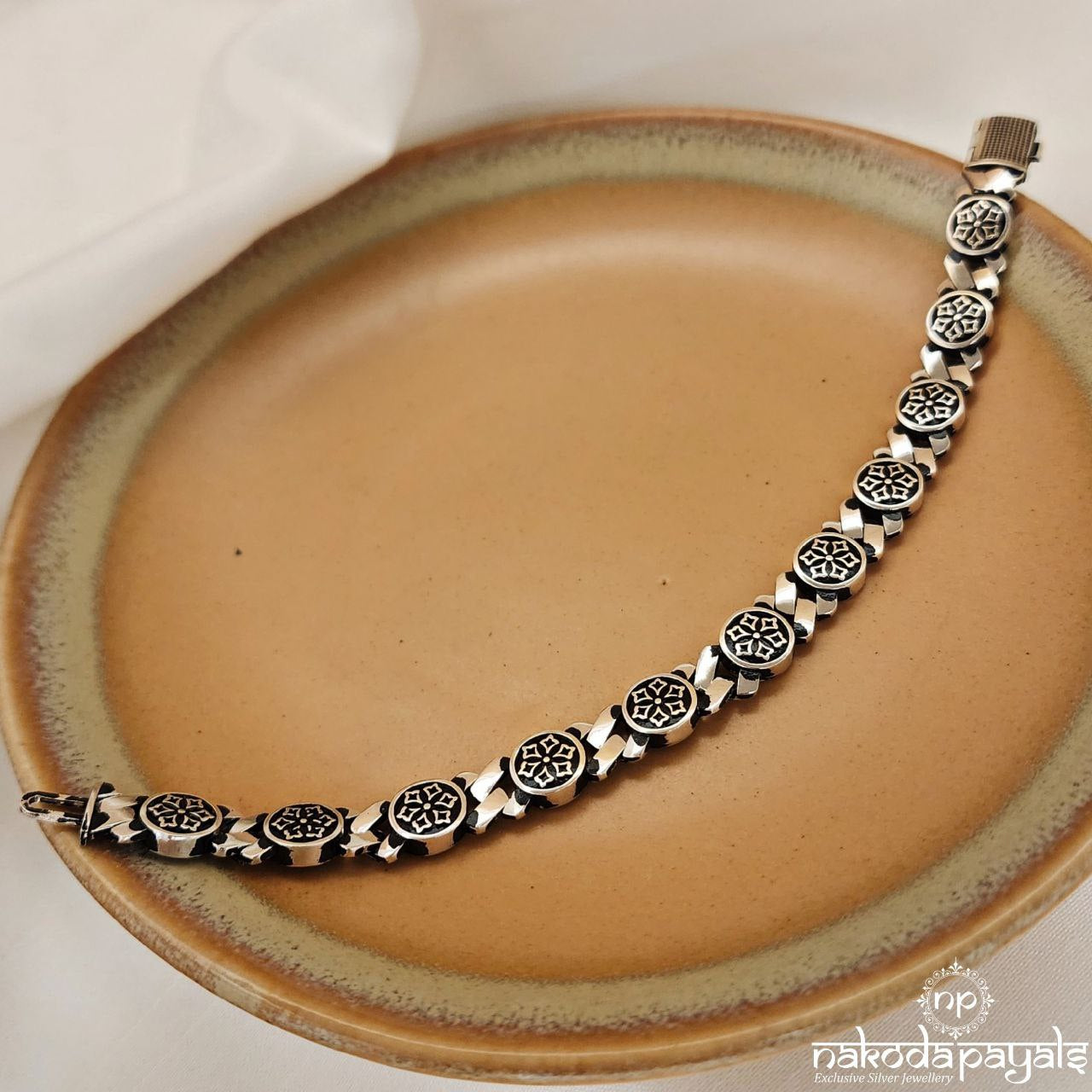 Round Link Men’s Bracelet (Mc0866)