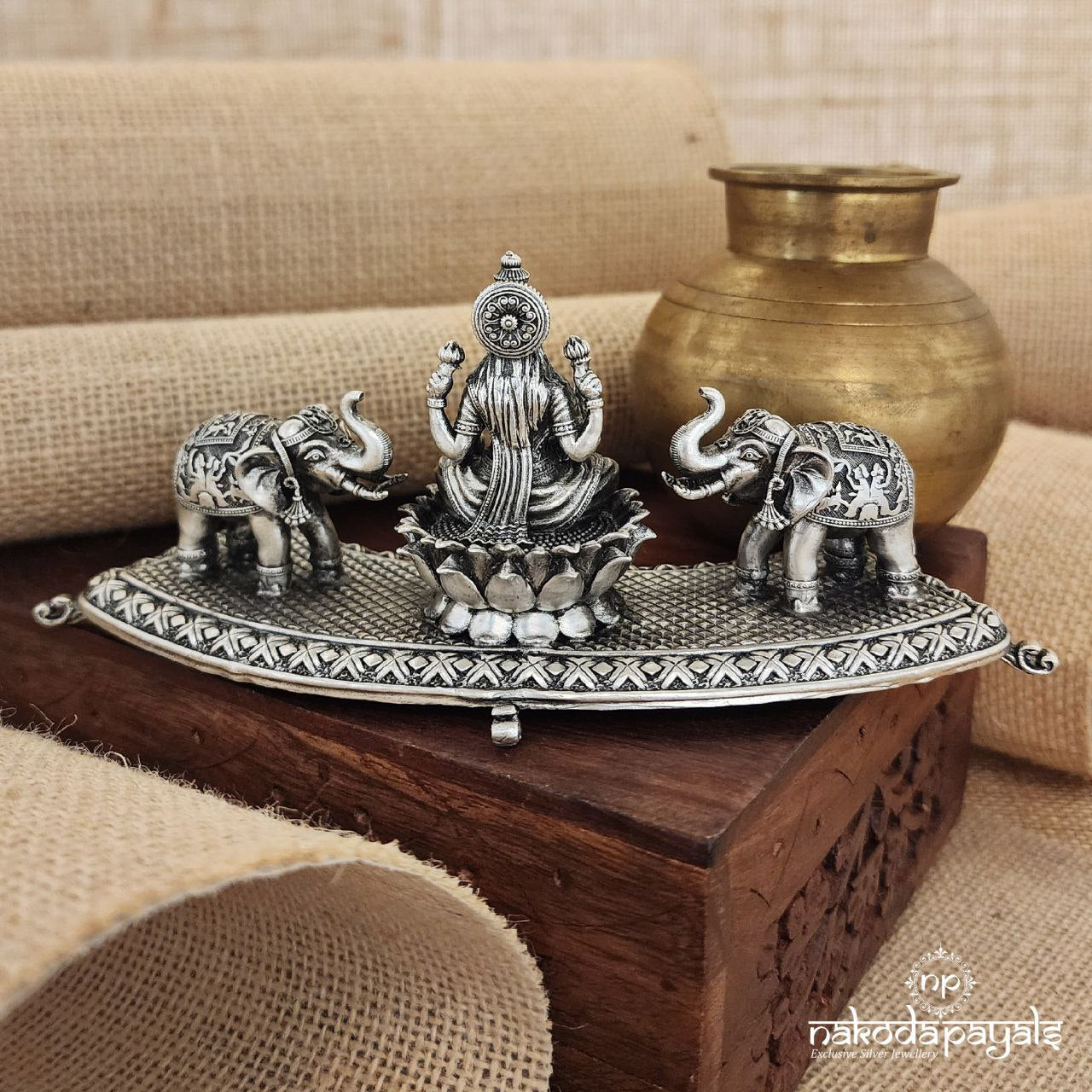 Gaja Lakshmi Idol (Aa1341)