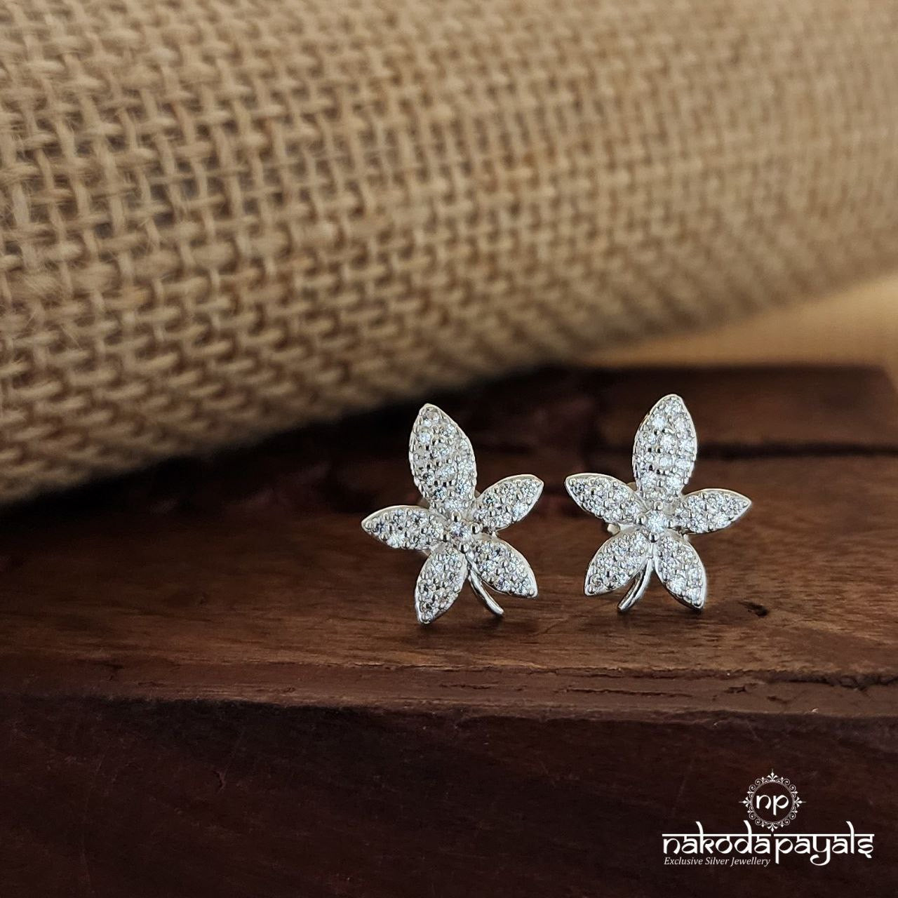 Rose Bloom Studs (St3008)
