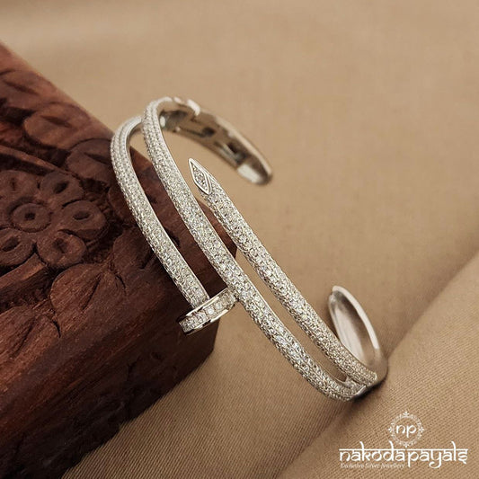 Three Line Zircon Stones Single Open Kada (Sk1024)