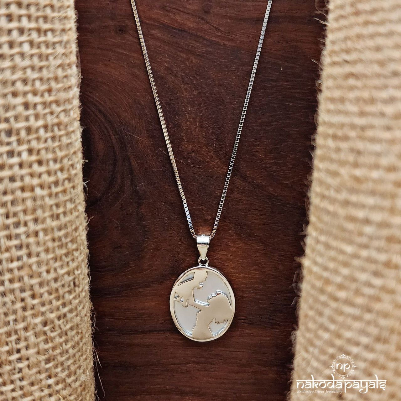 Gift Of Life Neckpiece (St3142)