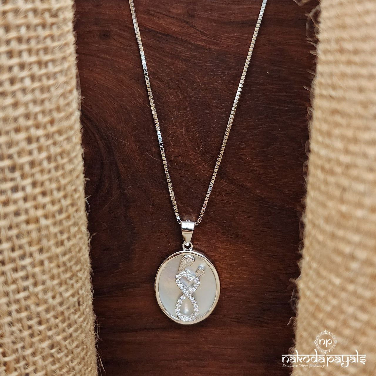 Love Beyond Words Neckpiece (St3144)