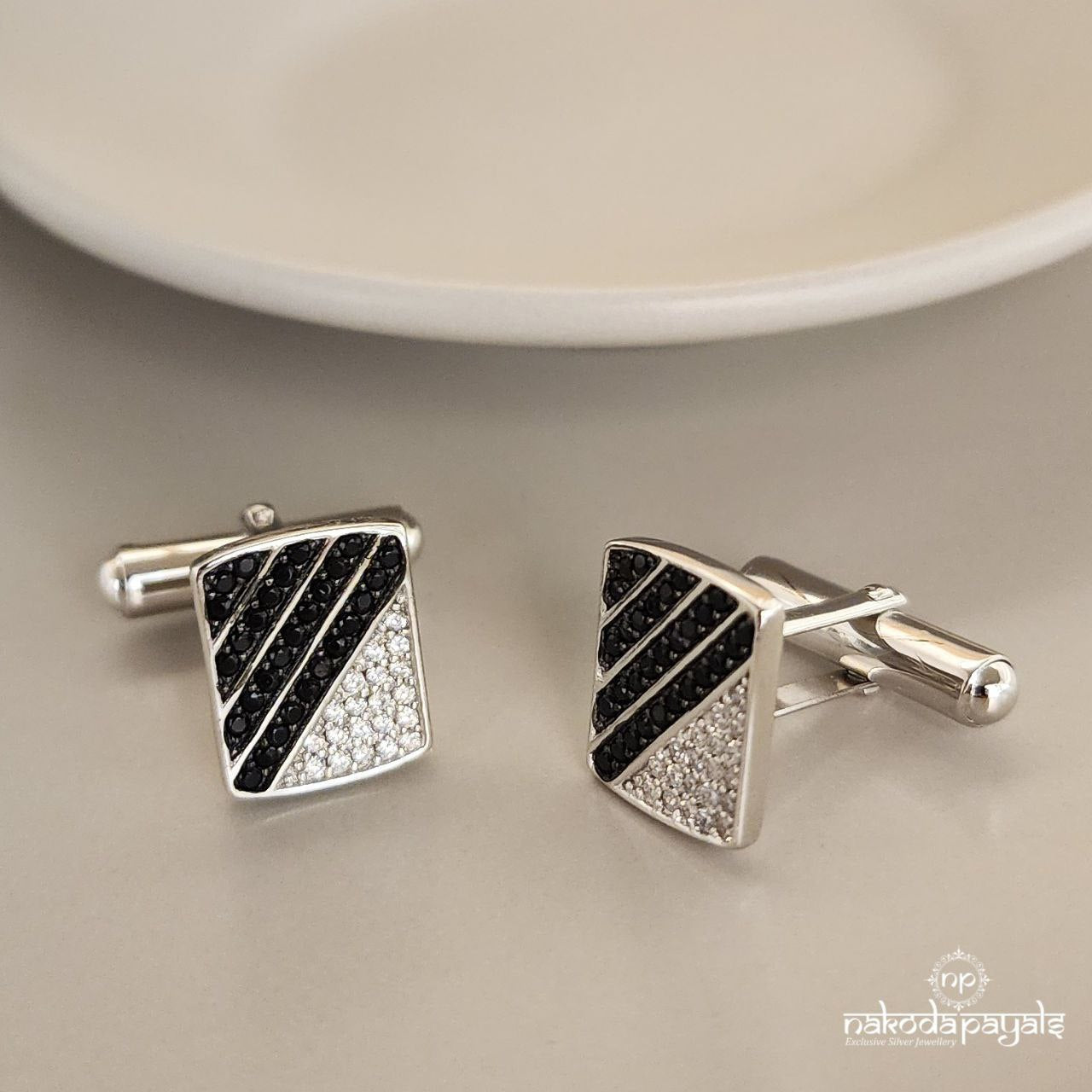 Black And White Stripes Cufflinks (CF0204)