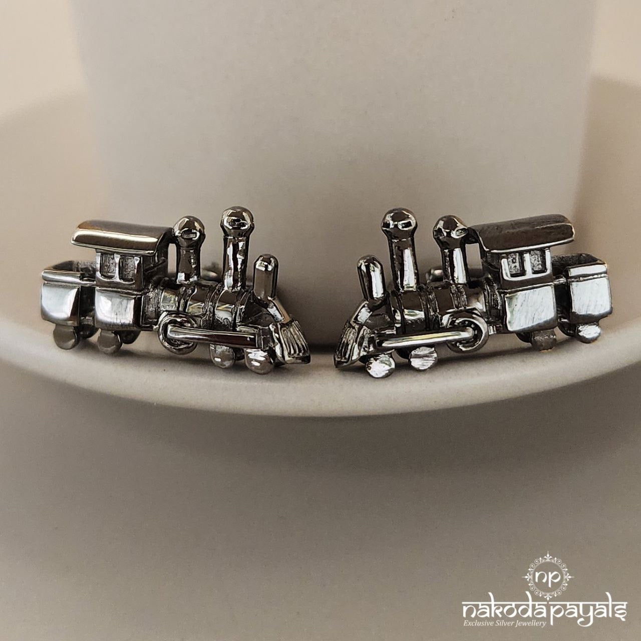Vintage Train Vibes Cufflinks (CF0218)