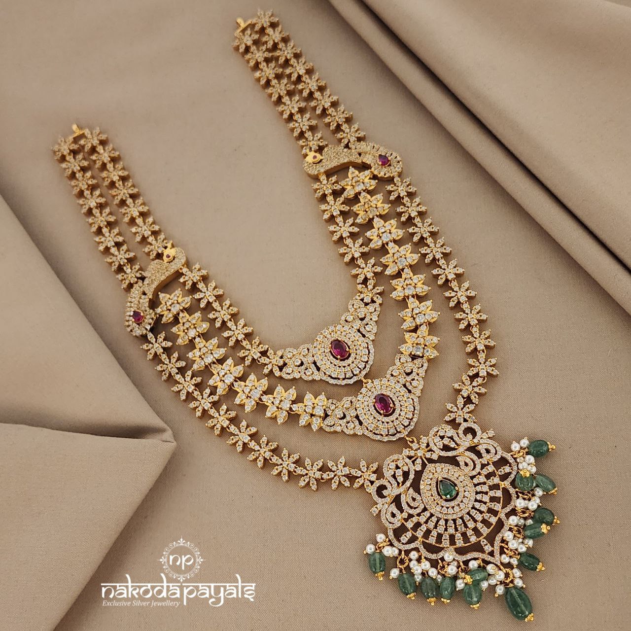 Triple Layered Neckpiece (GN6032)