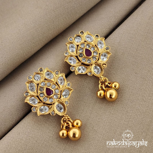 Striking Cutstones Studs (GE6082)