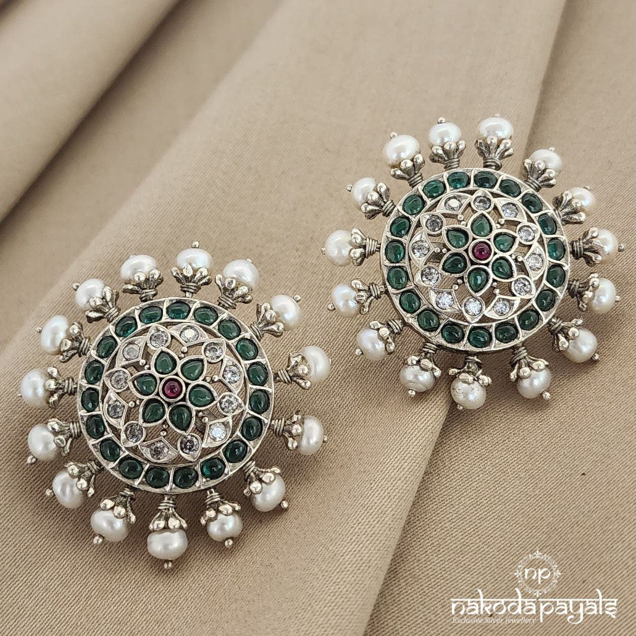 Steering Floral Studs (S4862)