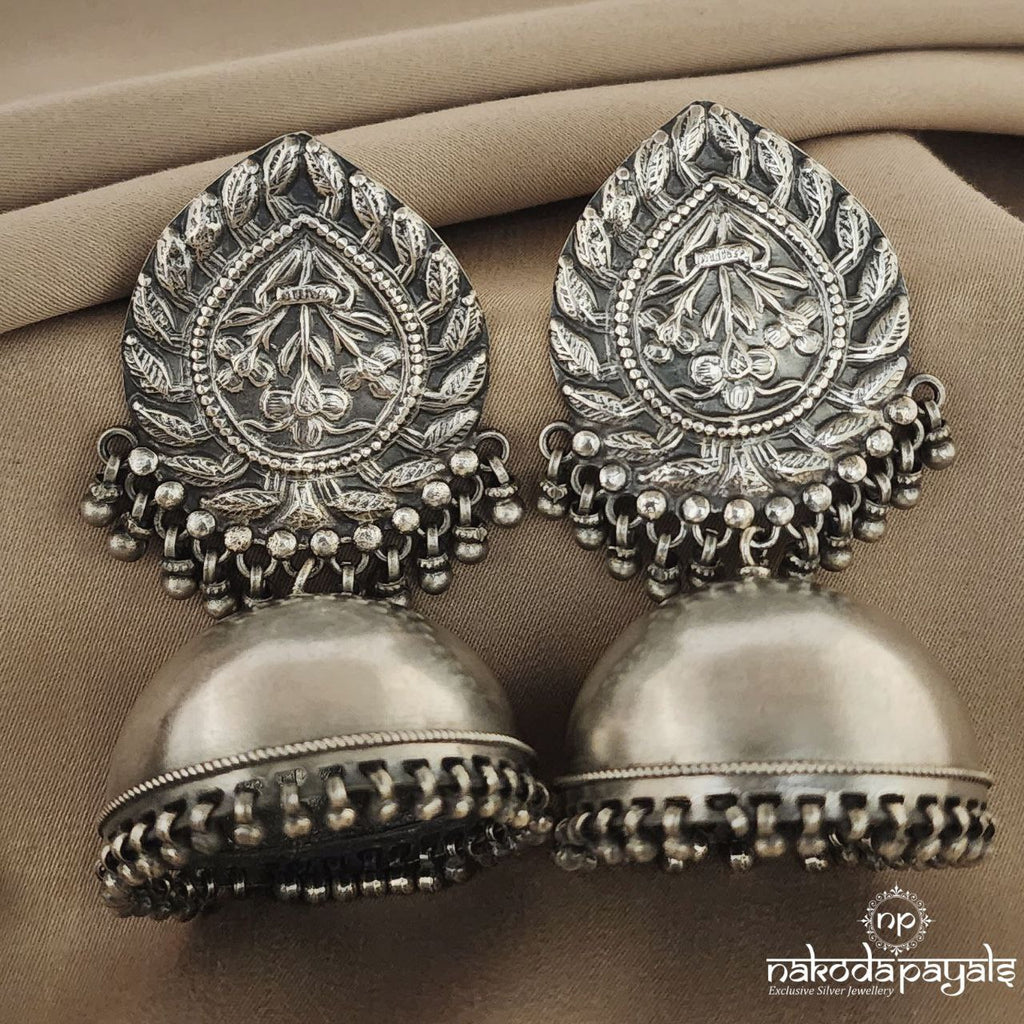 Leafy Studded Jhumka (J4922)