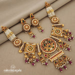 Alluring Peacock Kundan Neckpiece with Earrings (GN6240)