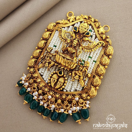 Arresting Pearled Lakshmi Pendant (GP1532)
