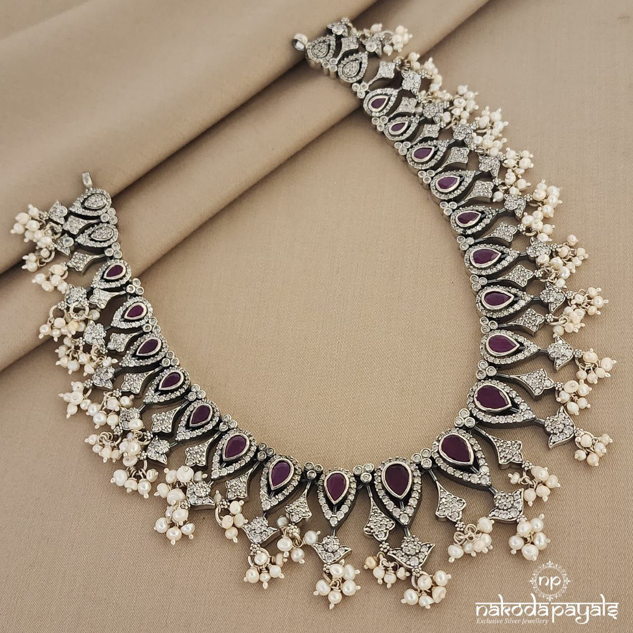 Eye-catching Drop Guttapusalu Neckpiece (N8705)