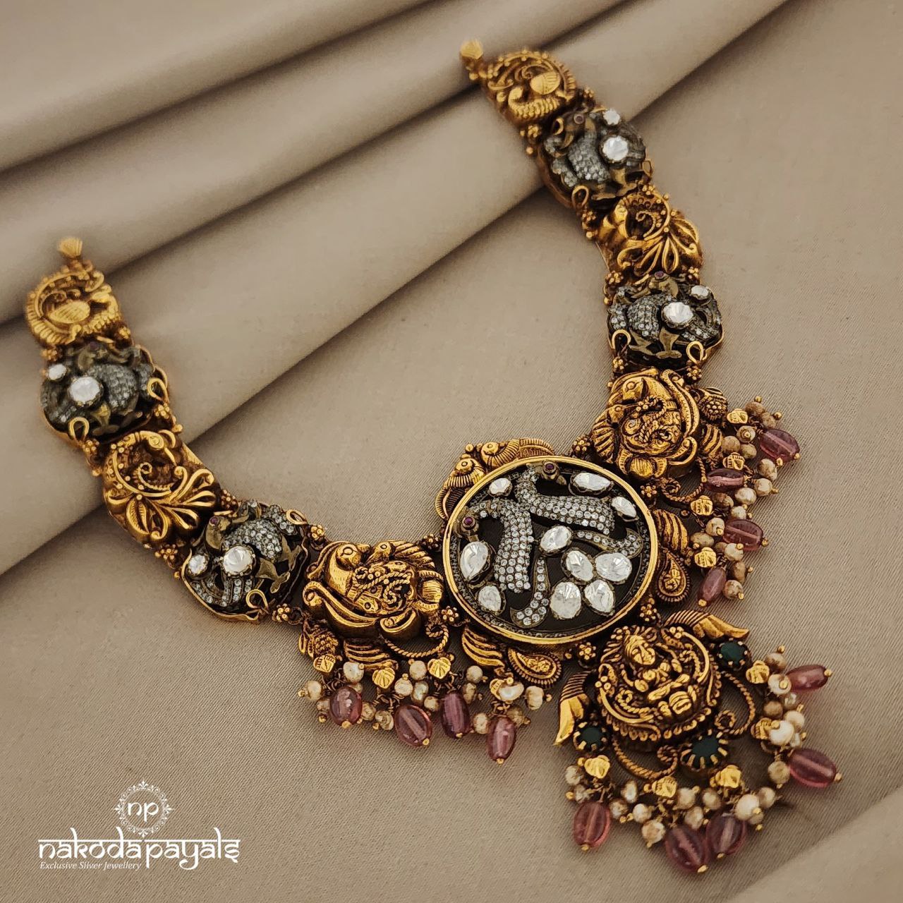 Appealing Lakshmi Moissanite Neckpiece (GN6339)