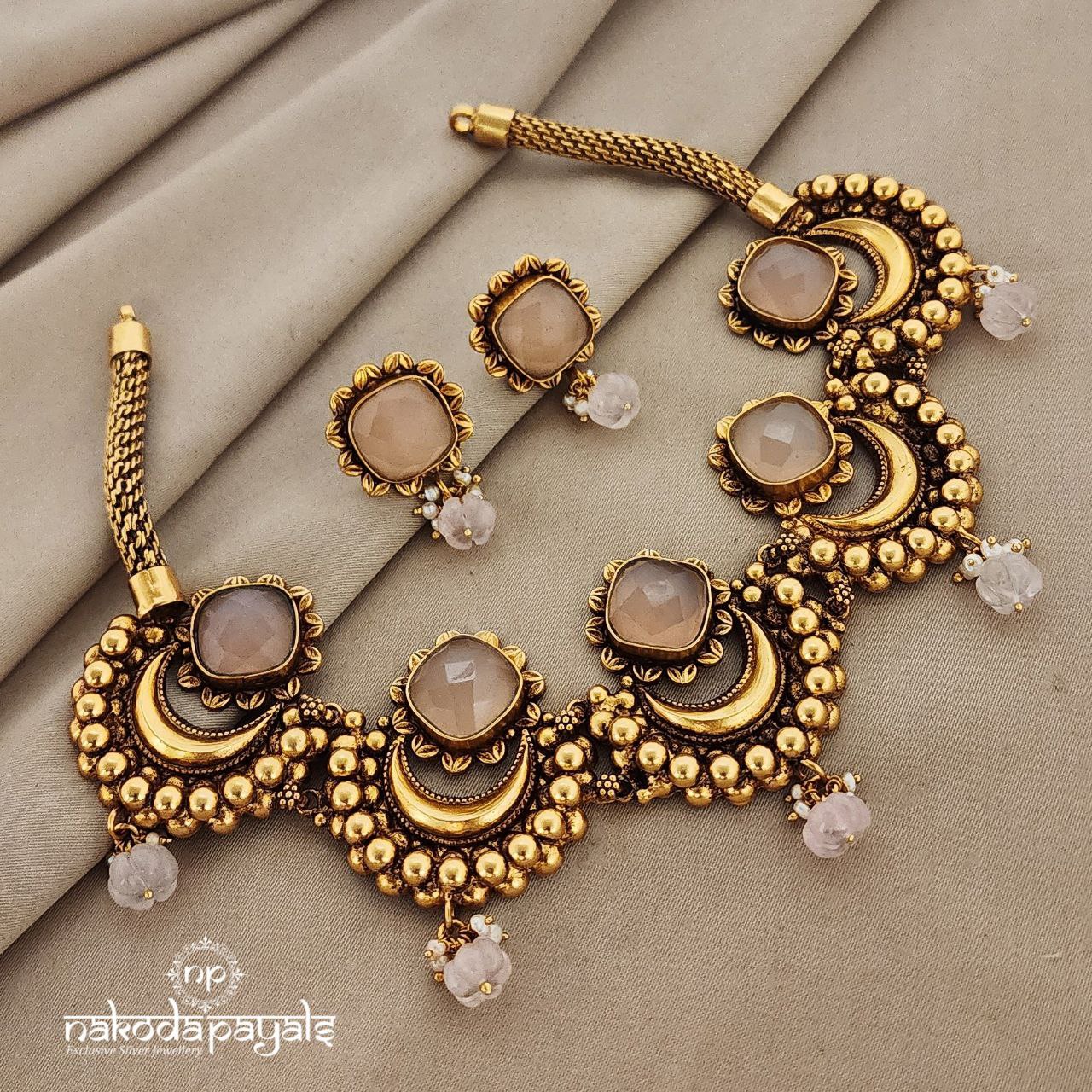 Rose Quartz Moon Neckpiece With Earrings (GN6364)