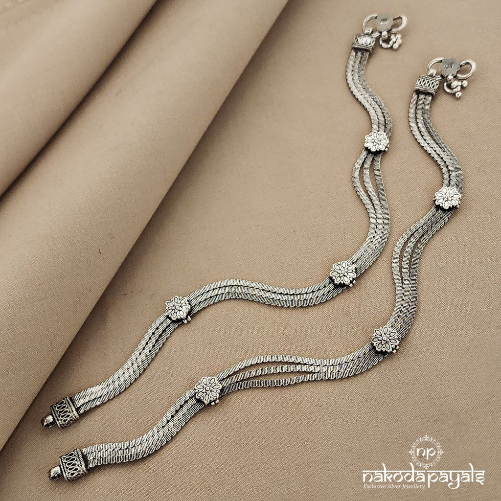 Alluring Oxidised Anklets (A4702)