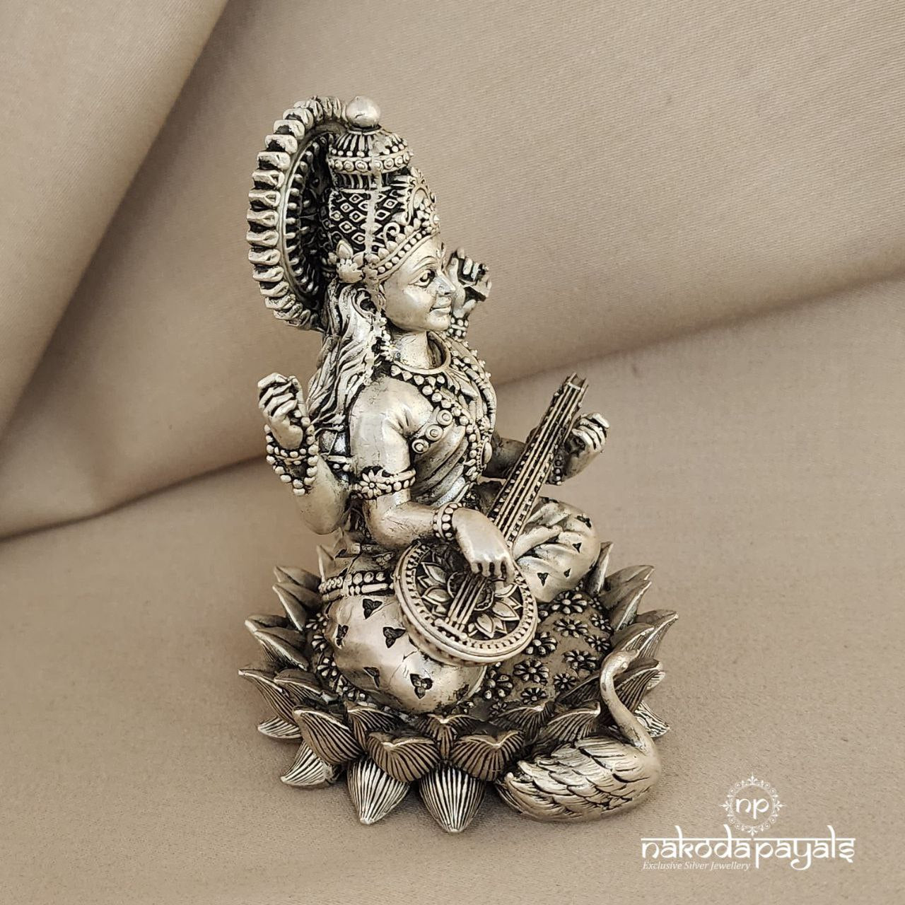 Devi Saraswati  Idol (Aa2450)