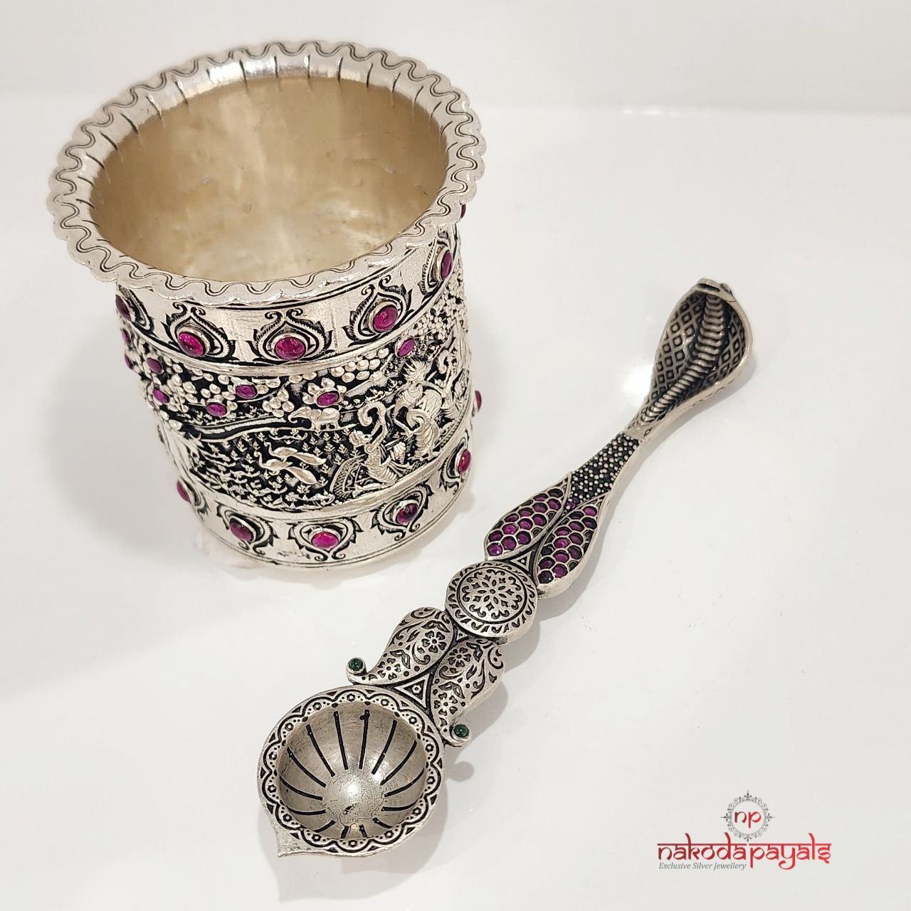 Intricately  Crafted Panch Patre With Spoon (Aa0559)