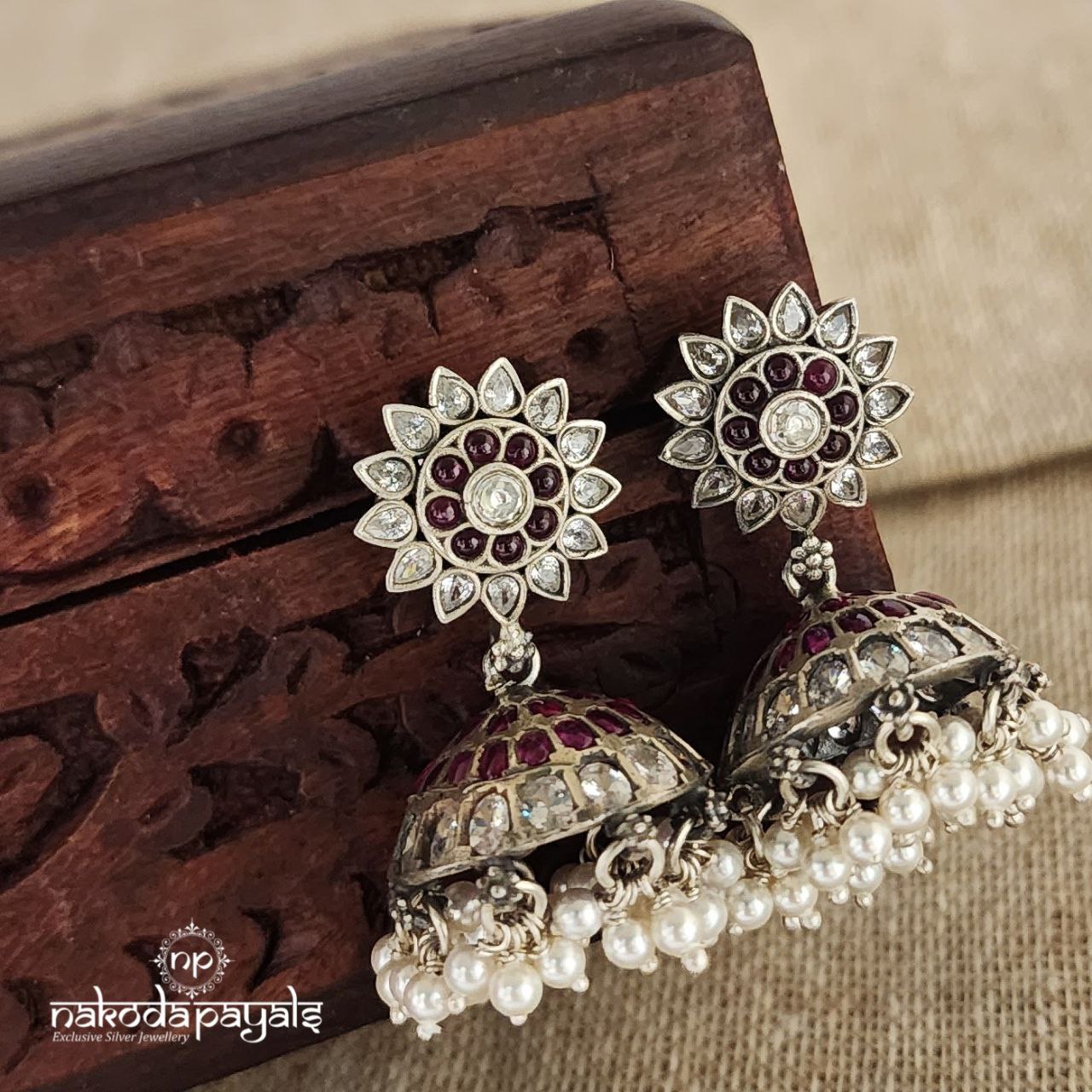 Fetching Sunflower Jhumka (J5137)