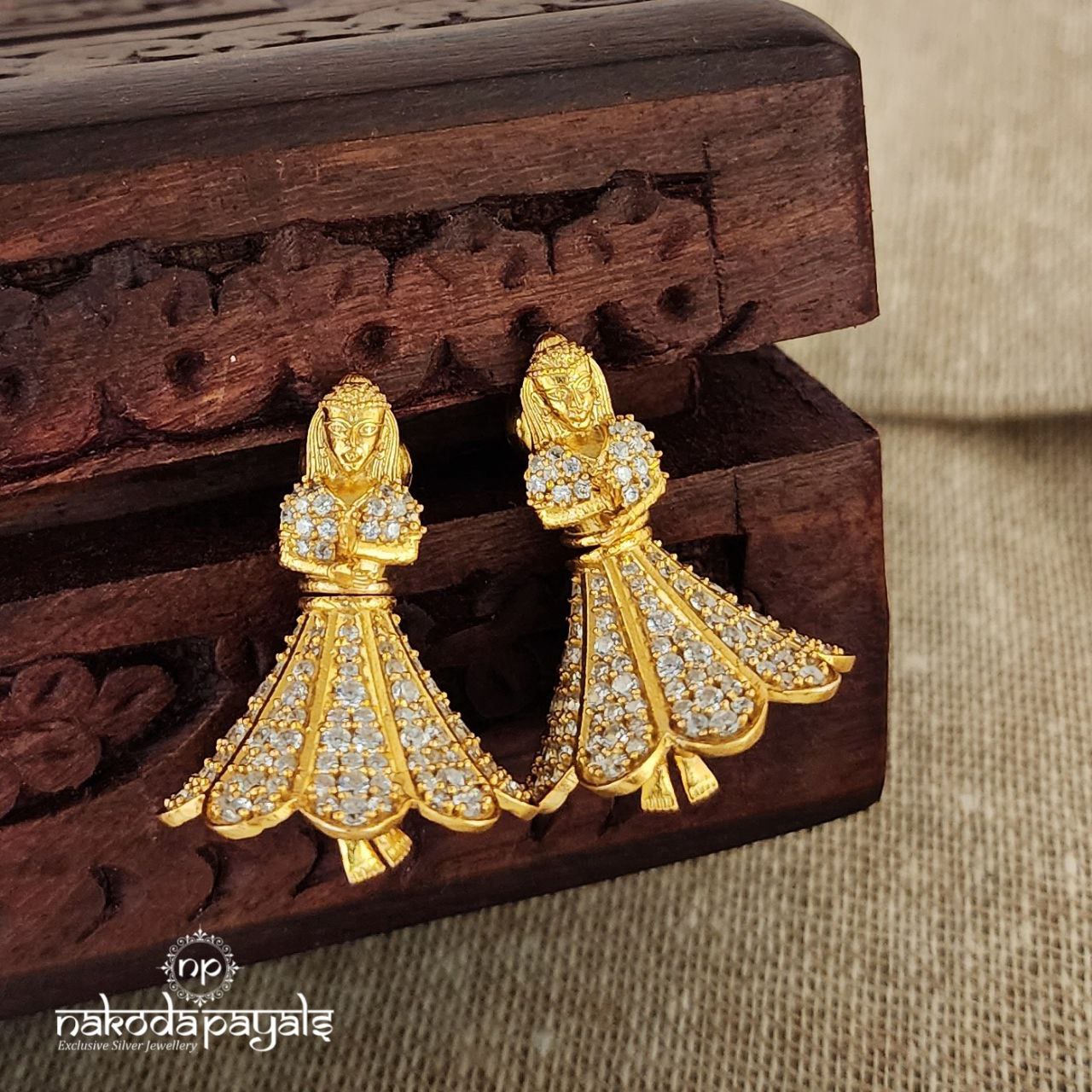 Dancing Doll Jhumka (GE6365)