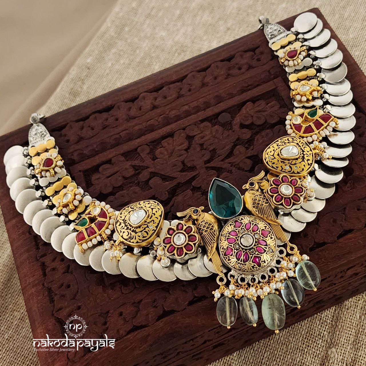 Unique kundan Coin Neckpiece (N8771)