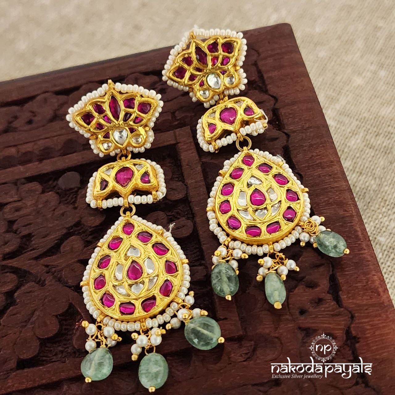 Appealing Lotus Kundan Chandbali (GE6408)