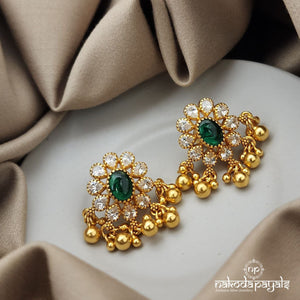 Sparkling Green Studs (GE6568)