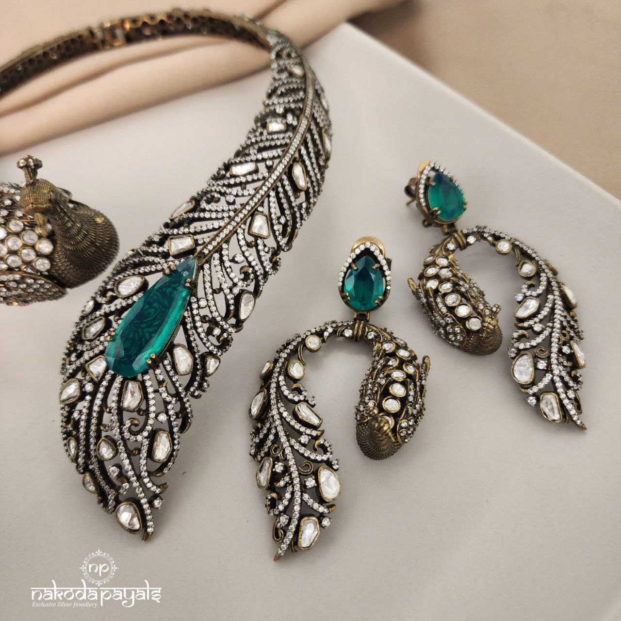 Premium Peacock Front Openable Hasli With Earrings(GN6524)