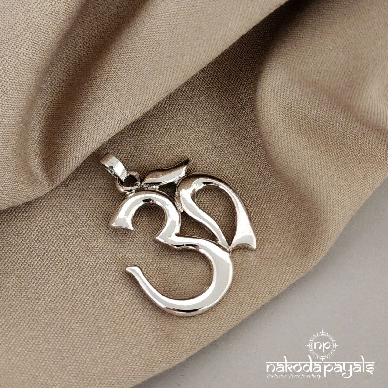 Sterling OM Pendant (ST2117)