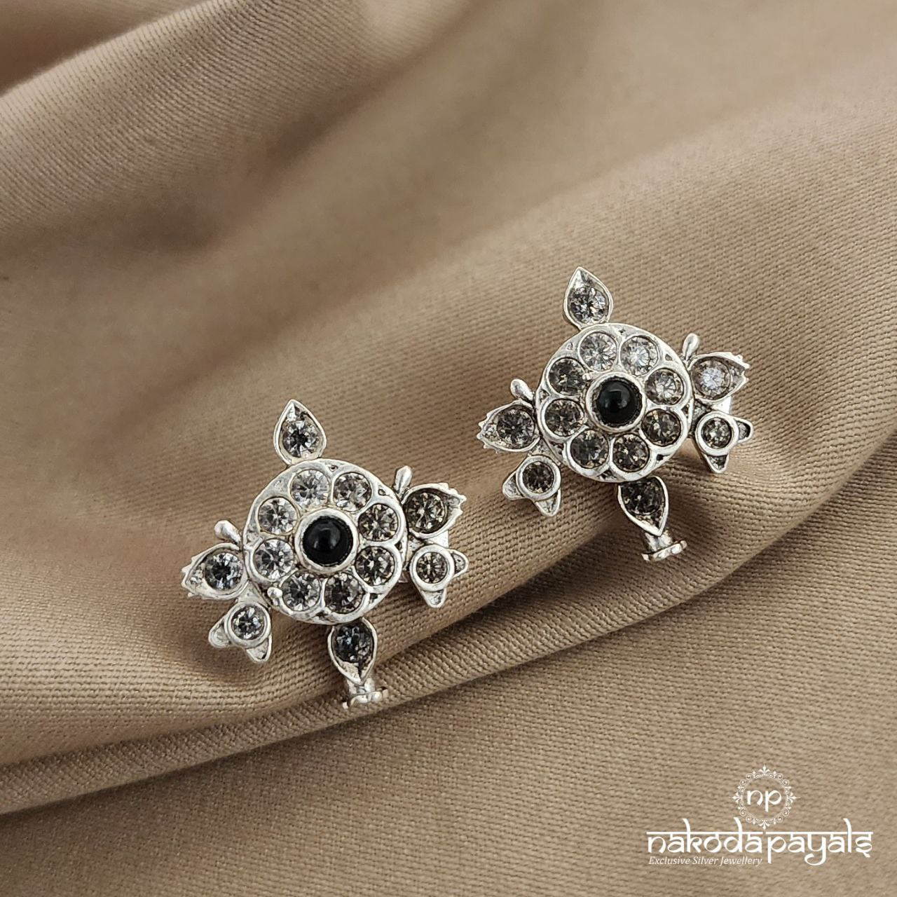 Chakra Studs (S8752)