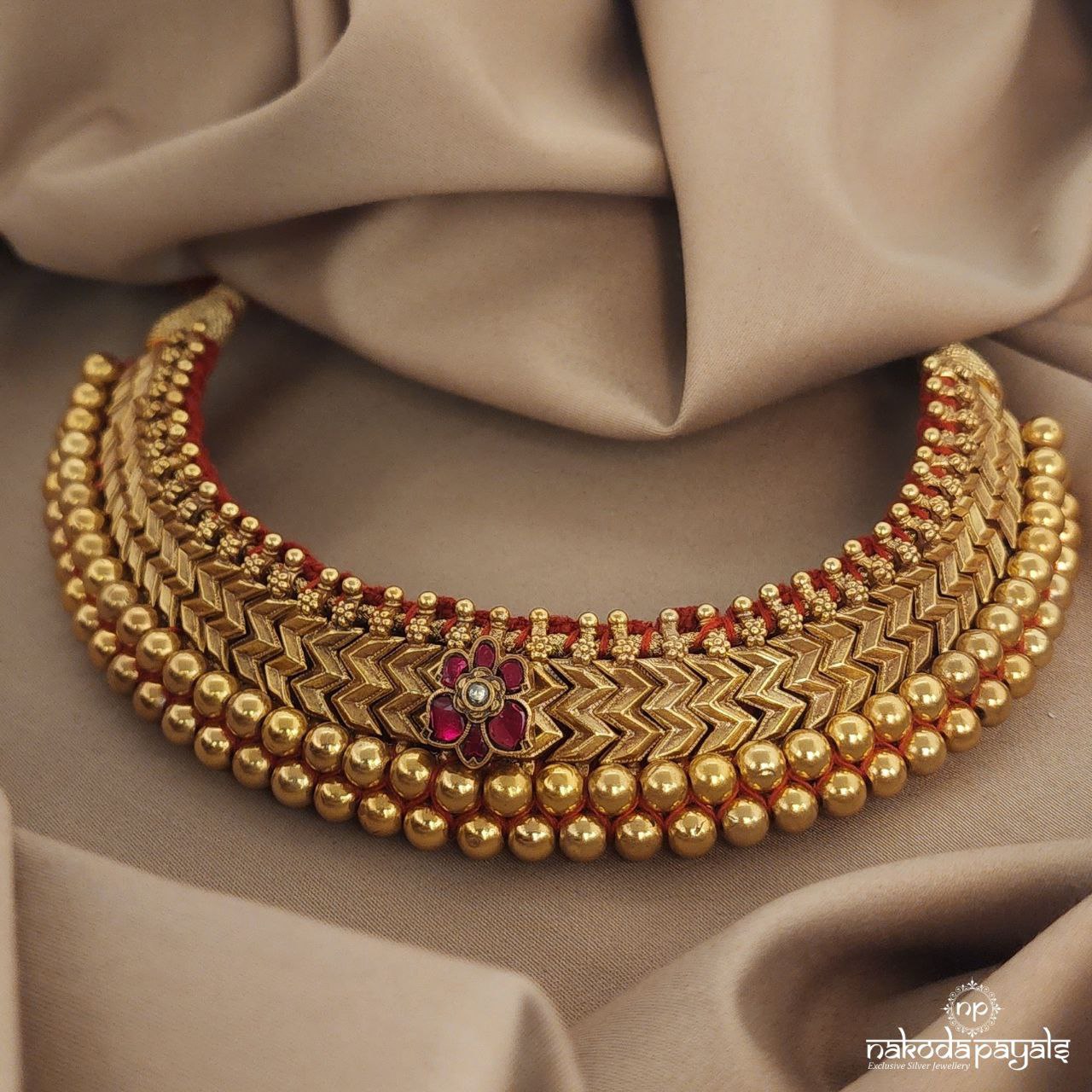 Pink Petalled Kundan Tushi Neckpiece (Gn6751)