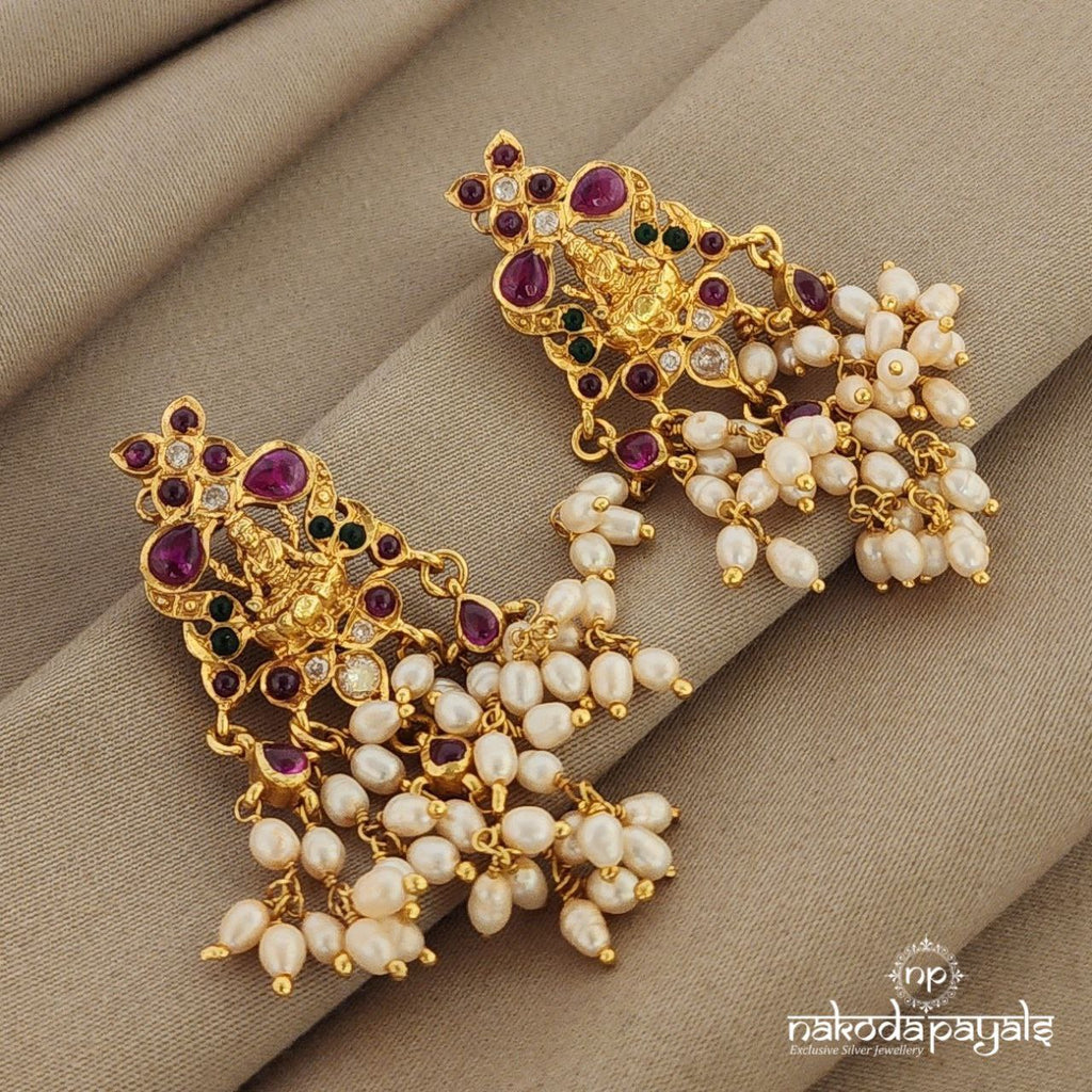 Lakshmi's Grace Guttapusalu  Earrings (Ge6882)