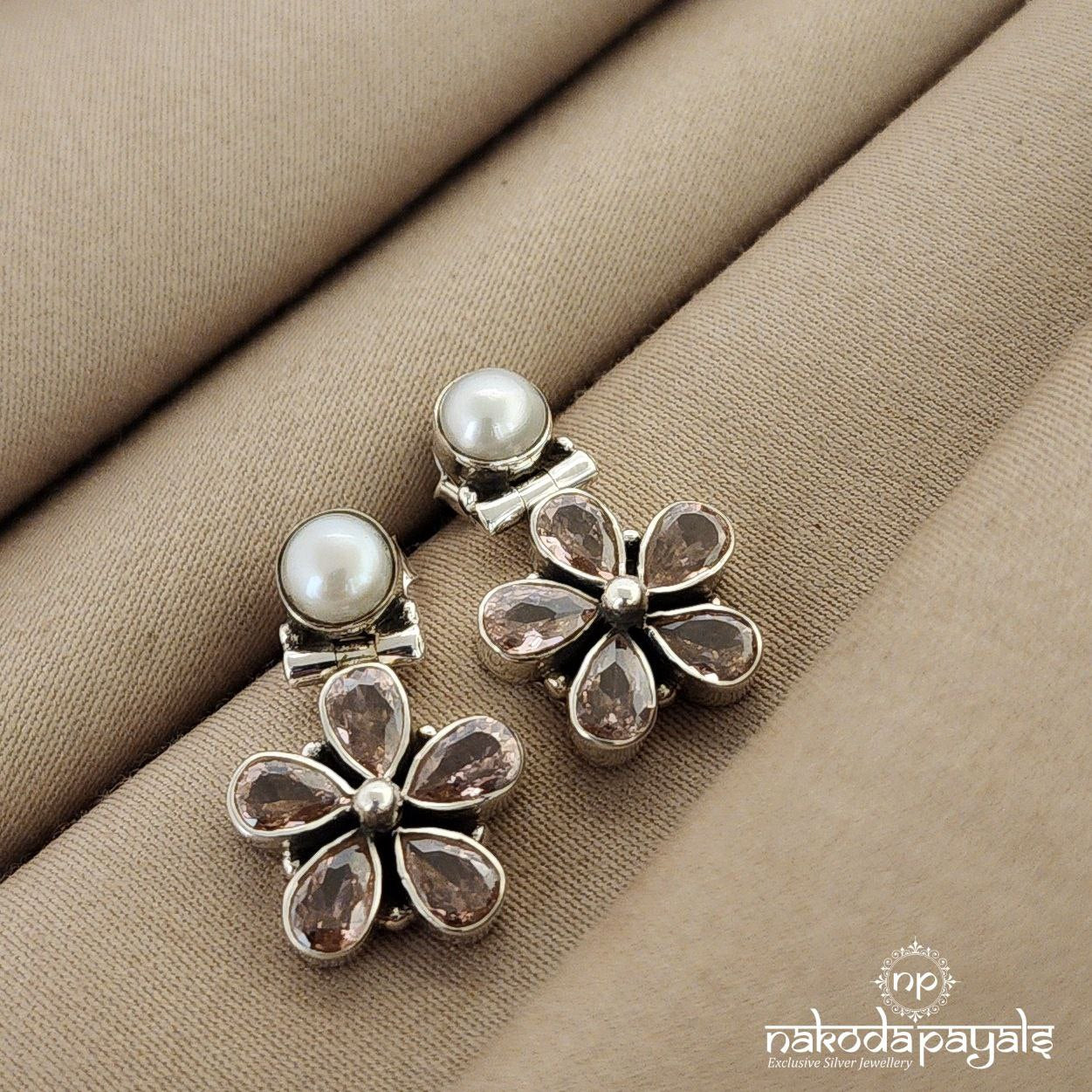 Beautiful Floral Studs (S8905)