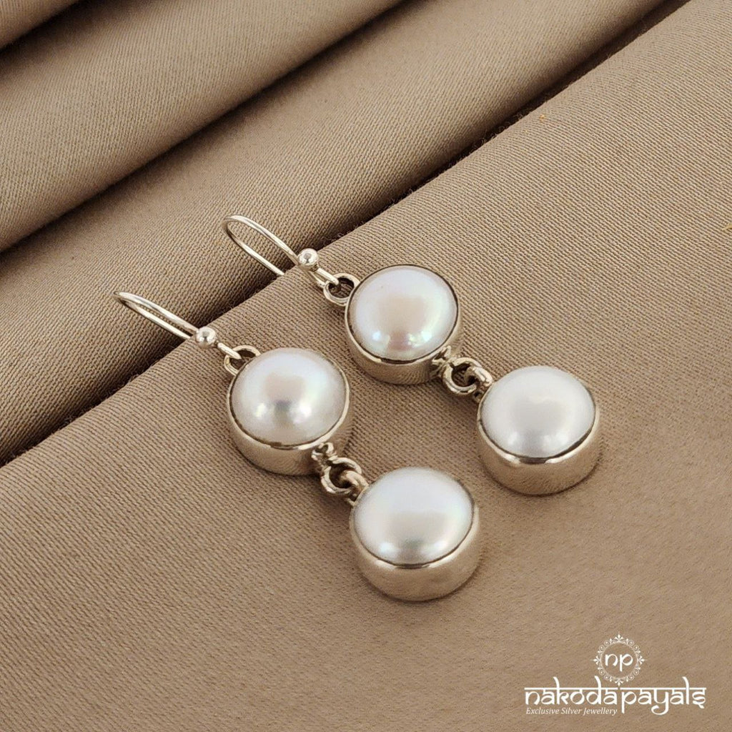 Pearled Hangings (H1824)