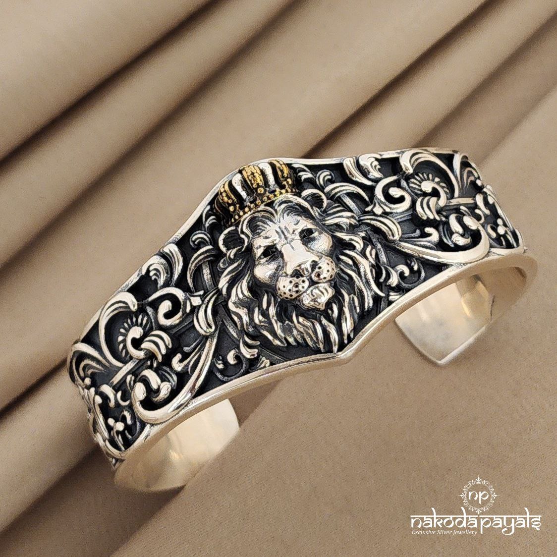 Crowned Lion Men's Cuff Kada (Mc0817)