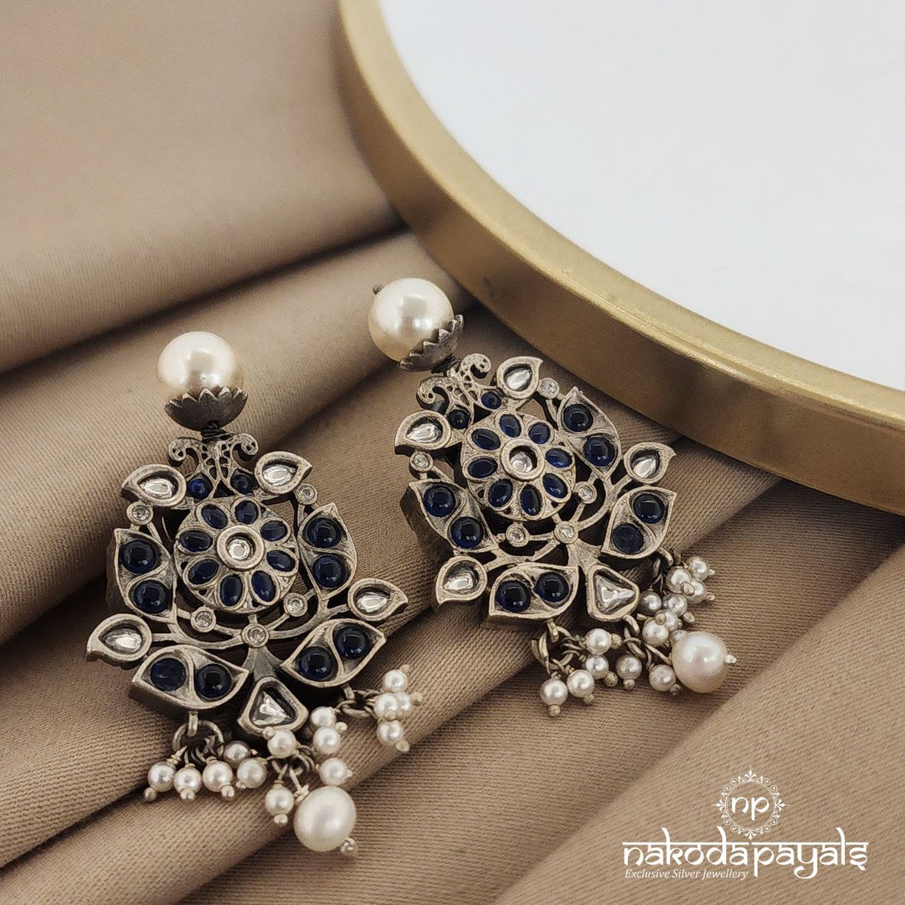 Blueish Kempu Studs (S8922)