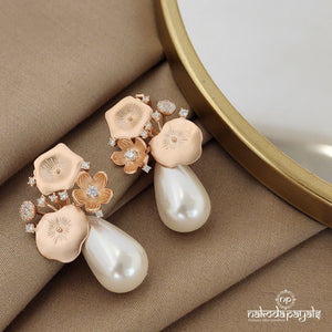 Pearled Floral Earrings (St2286)