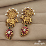 Cow with Kundan mini Mango Chandbali (Ge7029)