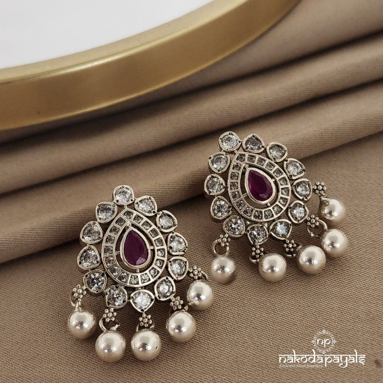 Pinkish Drop Studs (S8956)