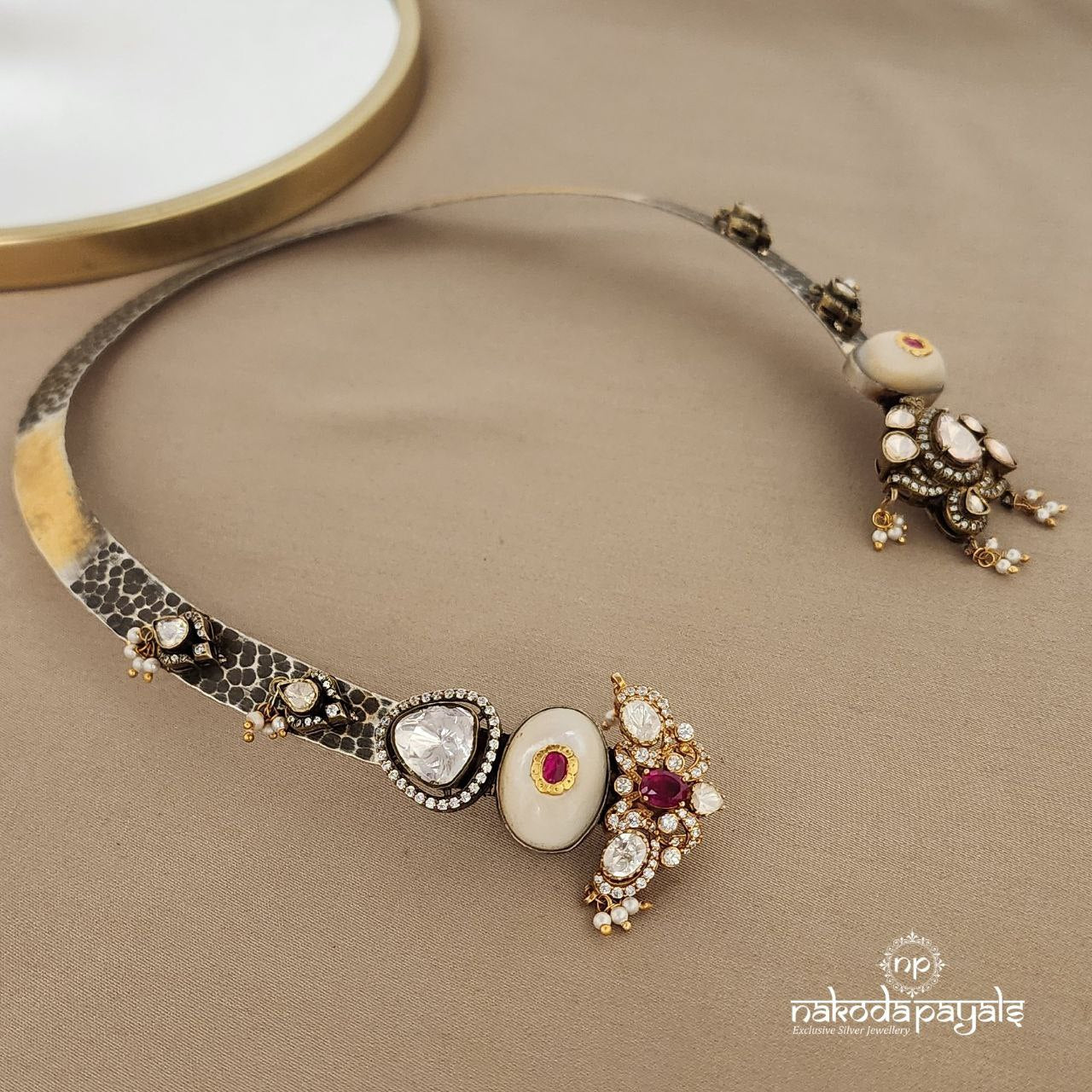 White Coral Dual Tone Hasli (N9254)