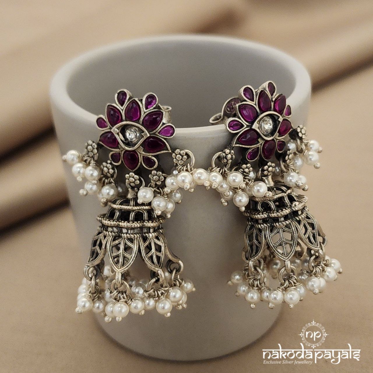 Floral Gorgeous Jhumka (J5365)