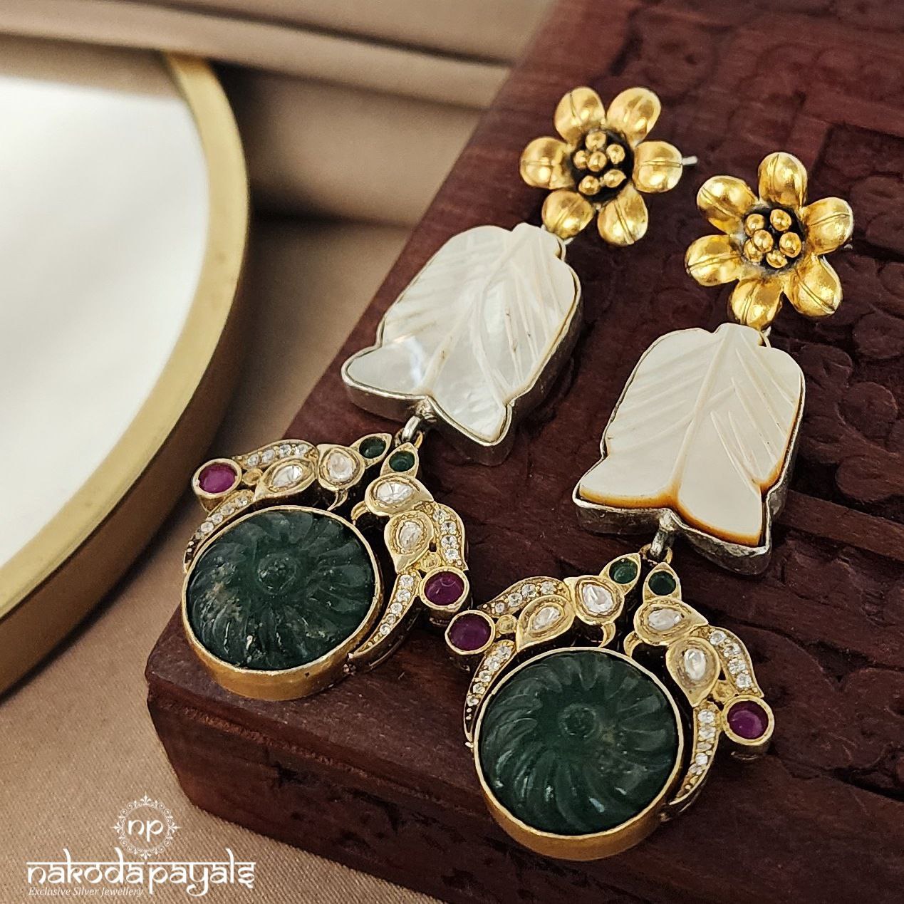 Emerald with Mother of pearl Dual Tone Chandbali (Dt1064)