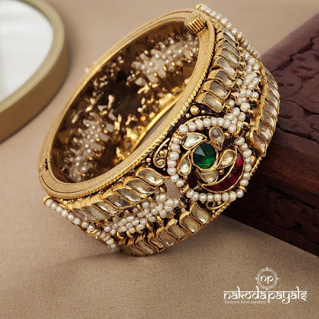 Gorgeous Floral Kundan Openable Screw Kada Single (2.4) (Gk2490)