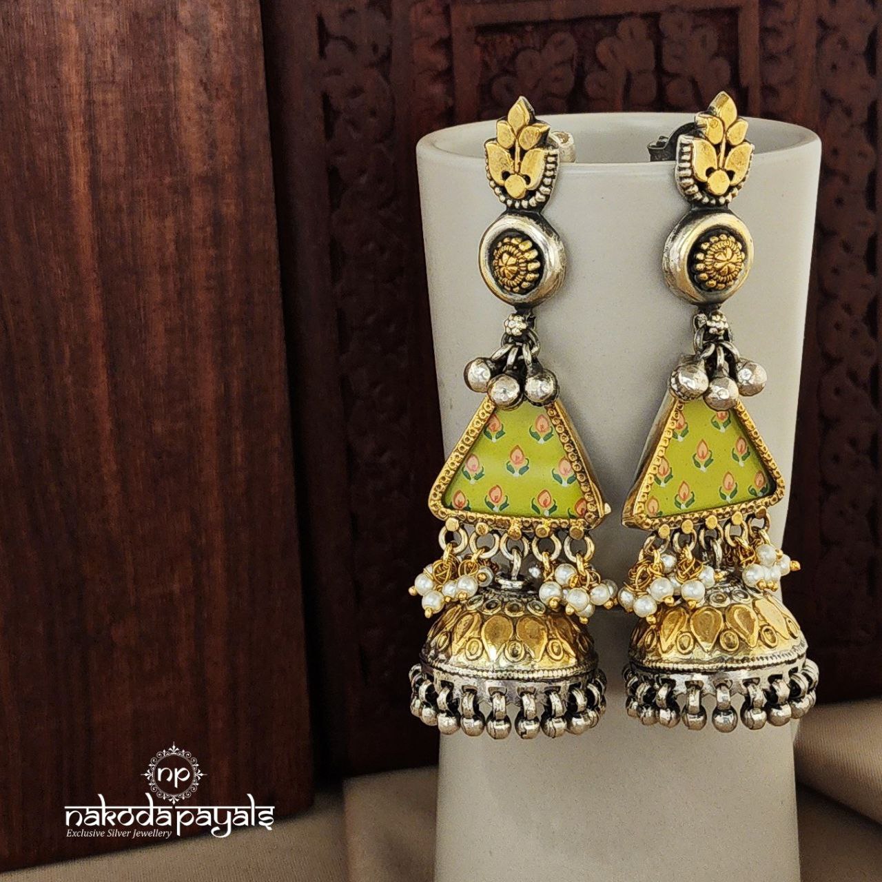 Floral Painted Dual Tone Jhumka (DT1091)