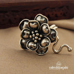 Gorgeous Floral Finger Ring (F2309)