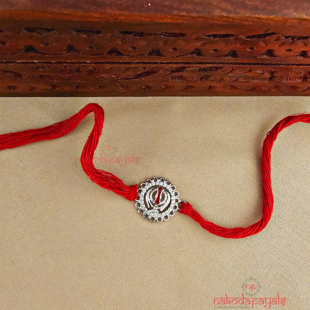 Beautiful Rakhi (R5623)